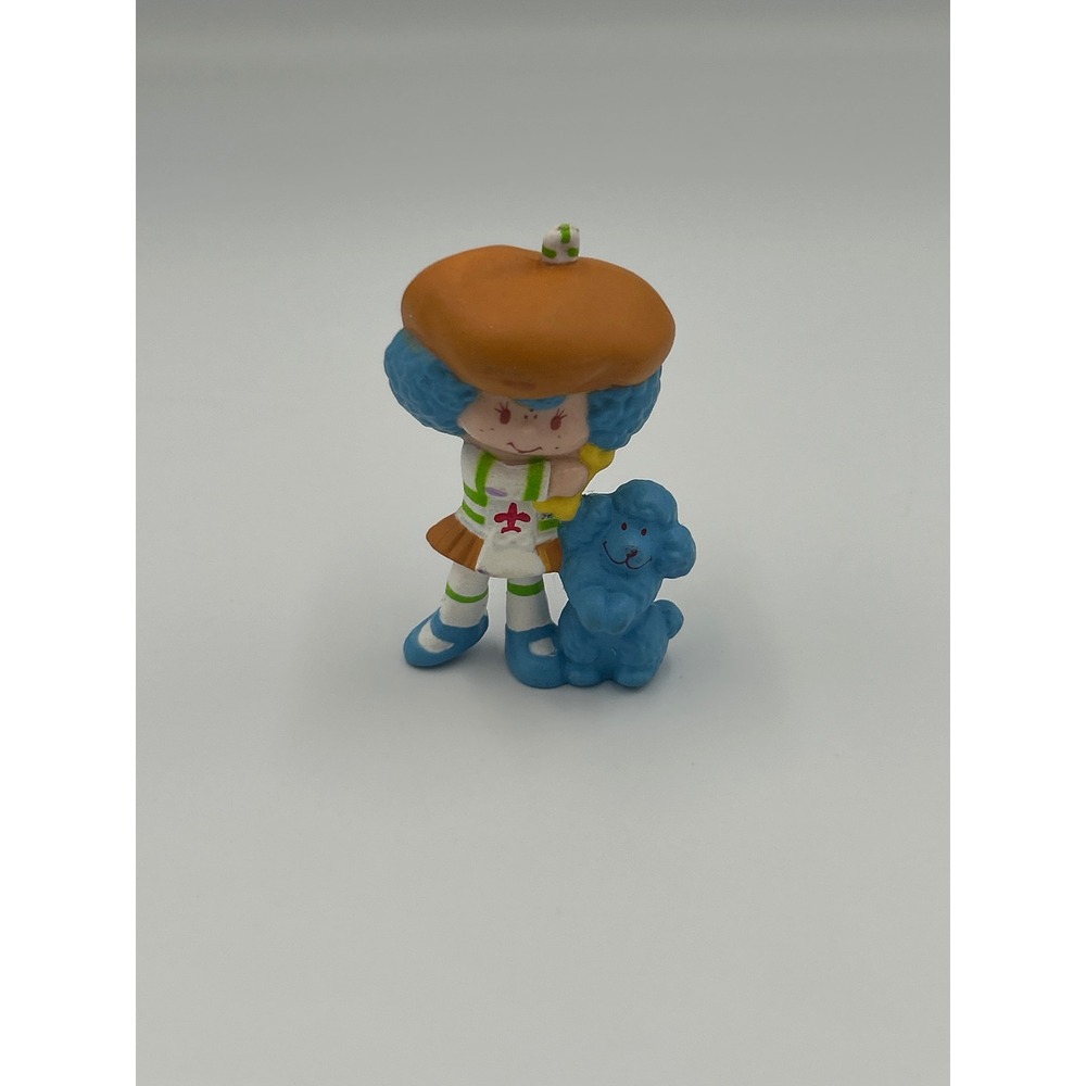 Vintage 1983 Kenner Strawberry Shortcake Crepe Suzette and Eclair PVC Figurine